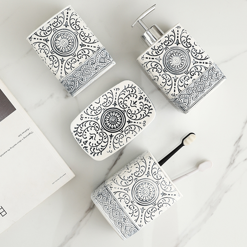 Moderne Keramische Lotion Fles - Zara Home Bathroom Set recensie en prijs