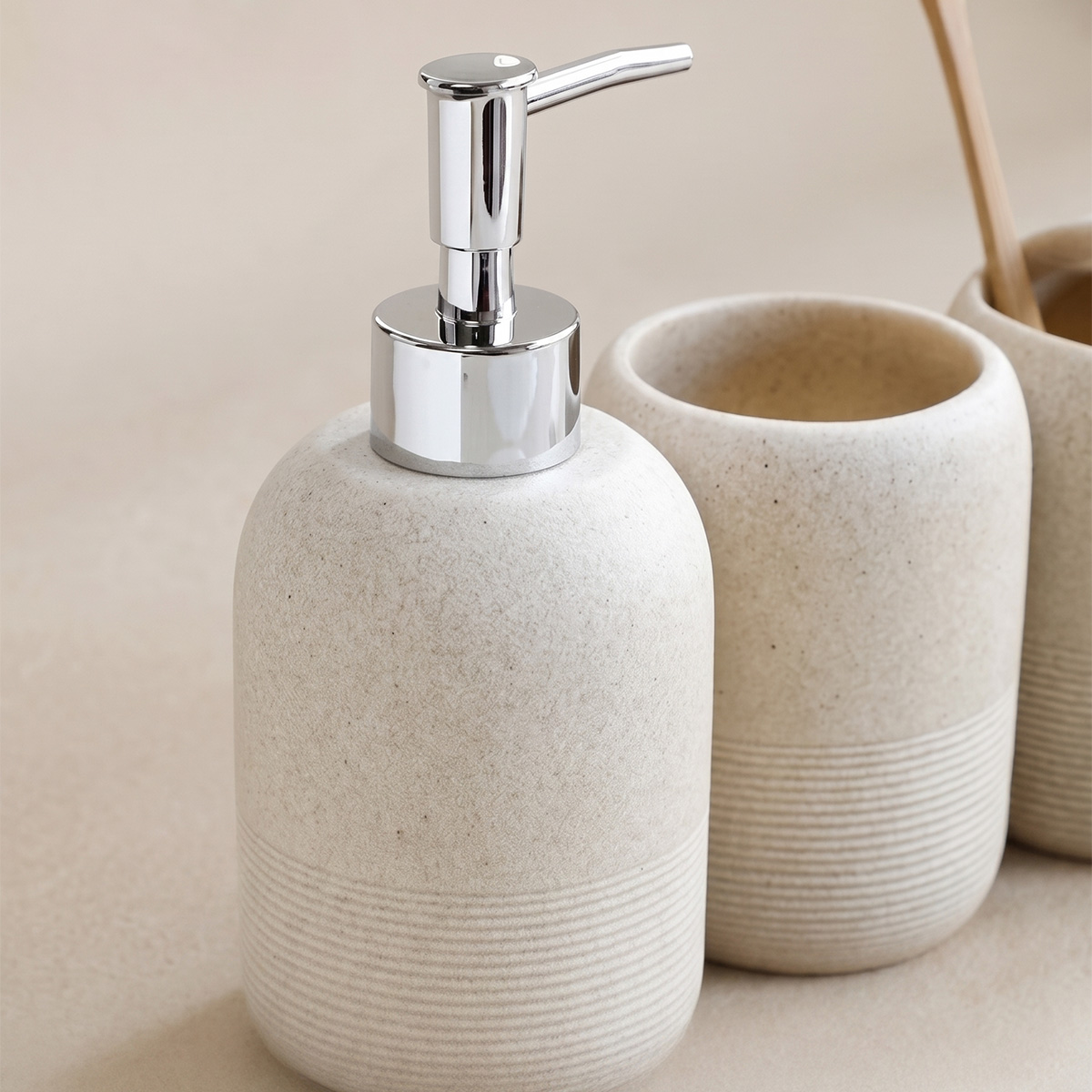 Moderne badkameraccessoireset  - Zara Home Bathroom Set recensie en prijs