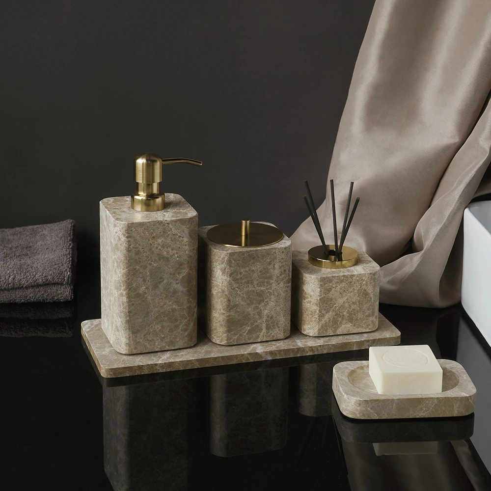 Emperador Light Natural Marmer - Zara Home Bathroom Set recensie en prijs