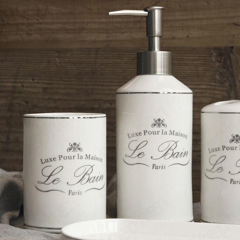Wit Porselein Bronzing Badkame - Zara Home Bathroom Set recensie en prijs